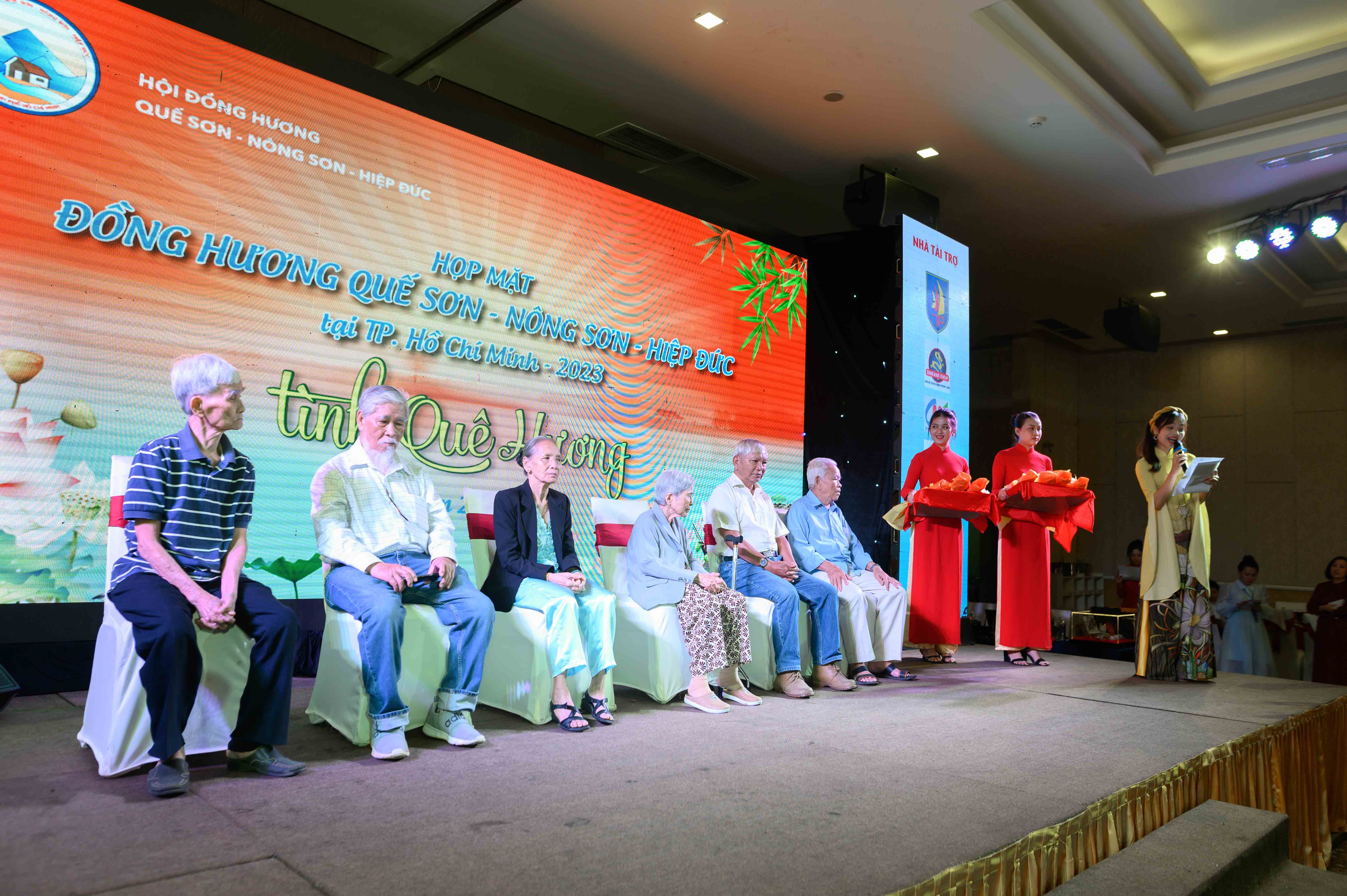 Họp Mặt Hội Đồng Hương 