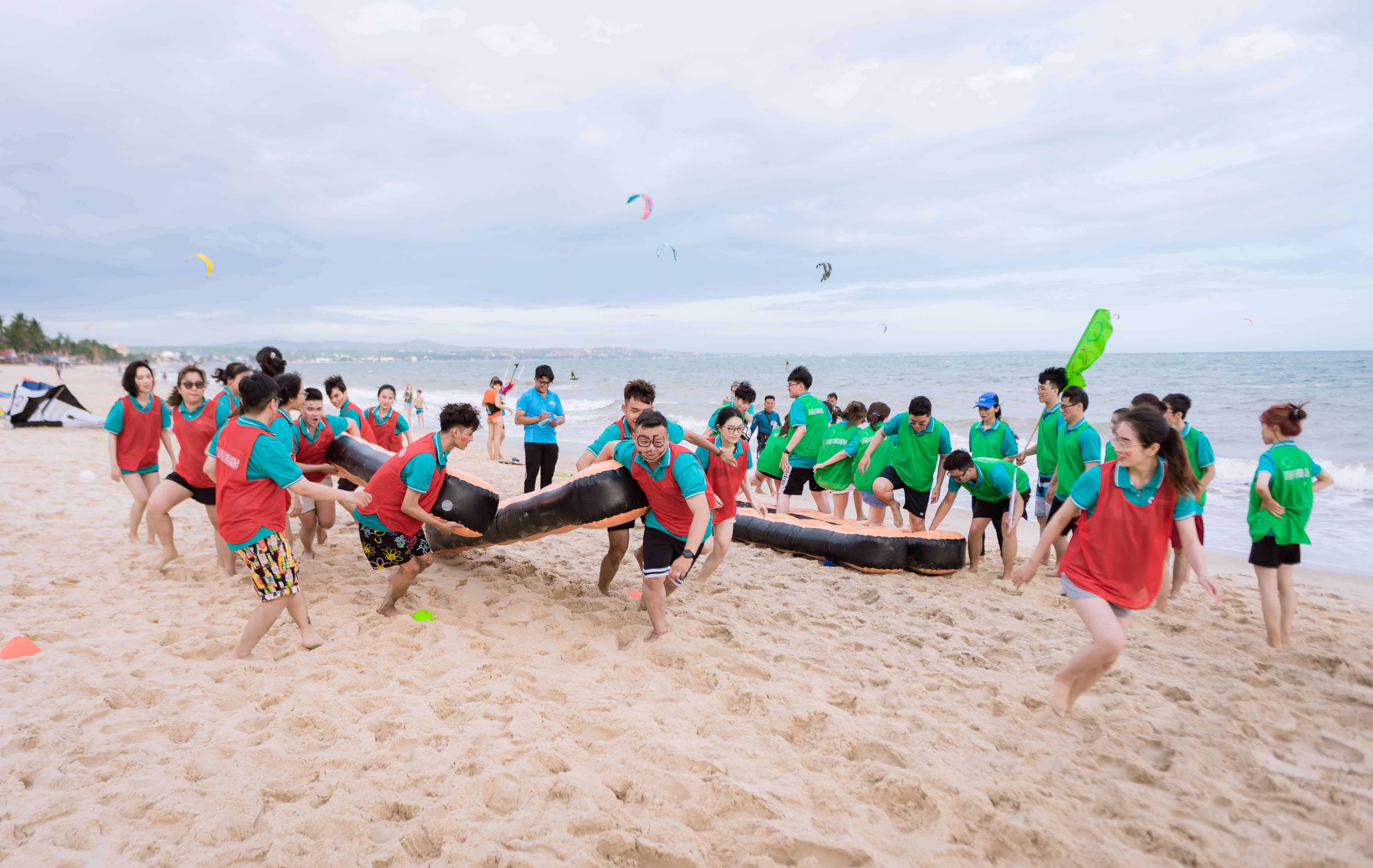 Team  Building là gì? Có nên tổ chức?