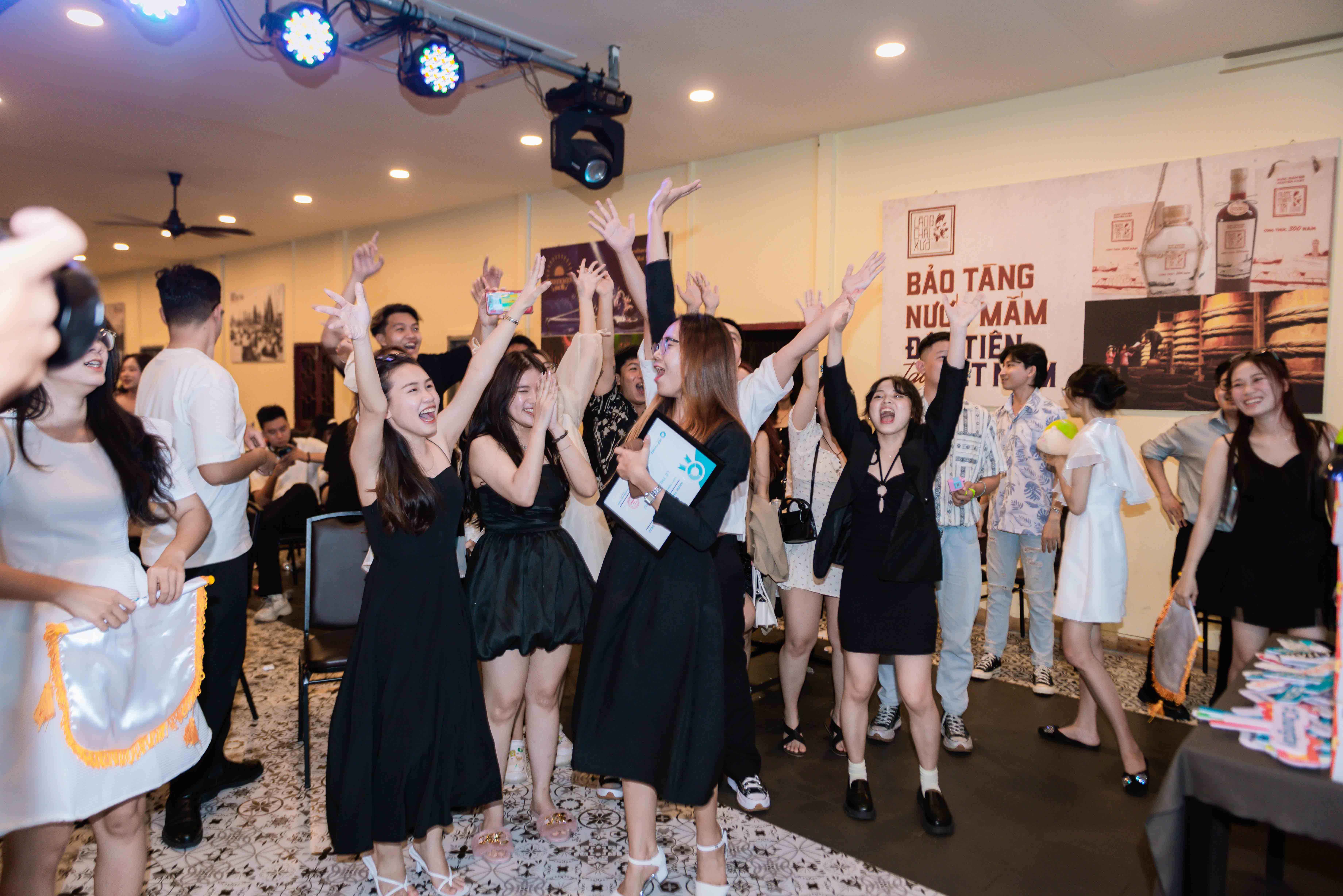 Gala Dinner Gắn Kết