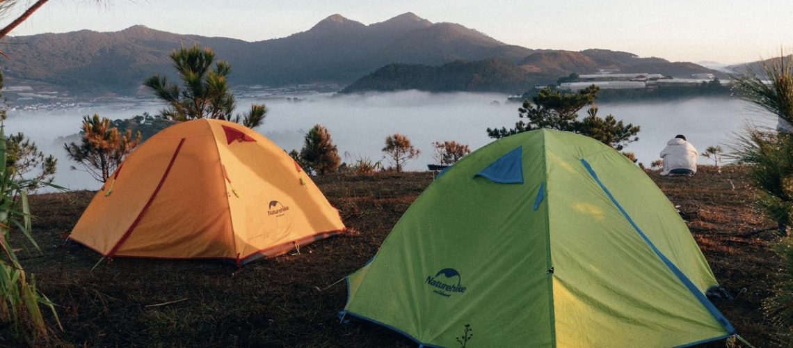 Top 10 vật dụng cần thiết khi đi trekking - nhất định phải bỏ túi