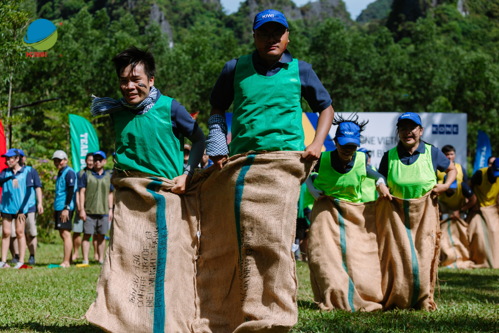 Team Building kết hợp Trekking -  giải pháp cho một chuyến đi độc đáo và gắn kết