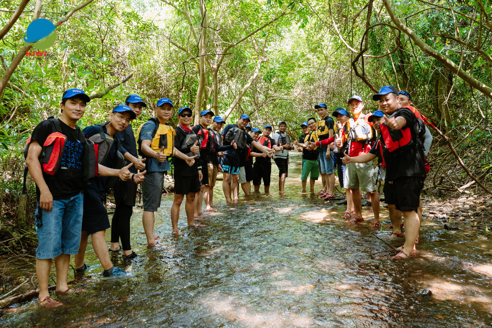Team Building kết hợp Trekking -  giải pháp cho một chuyến đi độc đáo và gắn kết