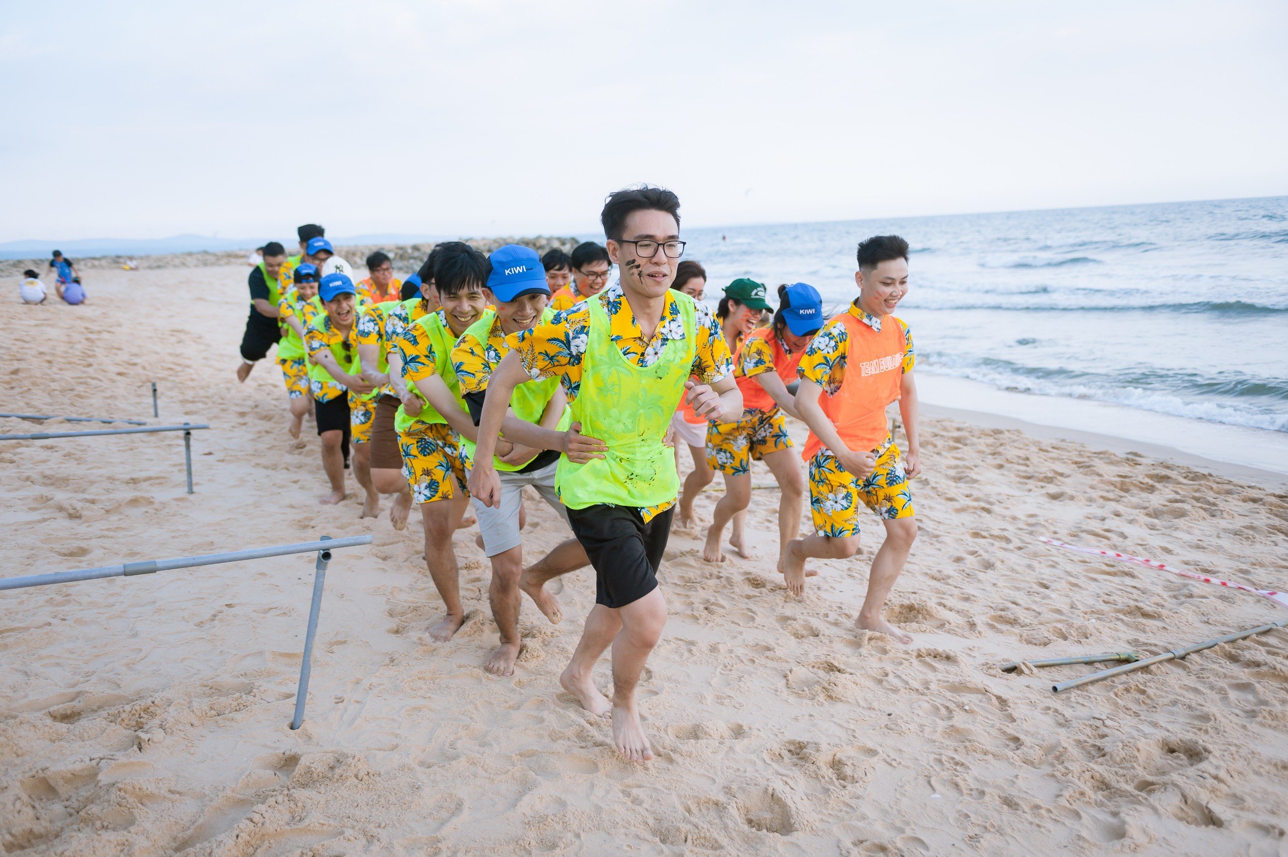 Team Building: ''Cùng Nhau Vươn Tầm Cao Mới''