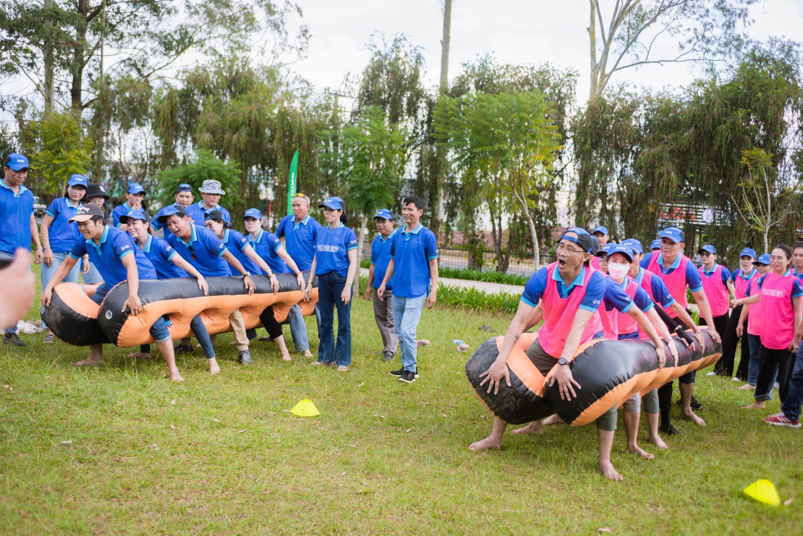 Team Building: Đánh thức tinh thần “NGỌC TRONG ĐÁ”