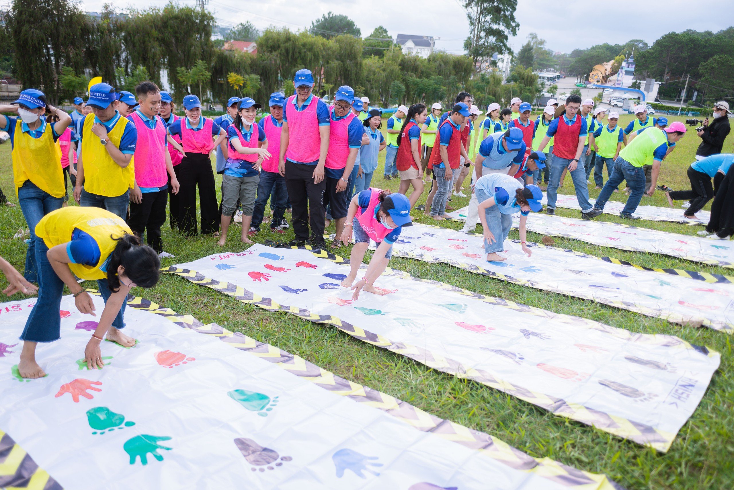 Team Building: Đánh thức tinh thần “NGỌC TRONG ĐÁ”