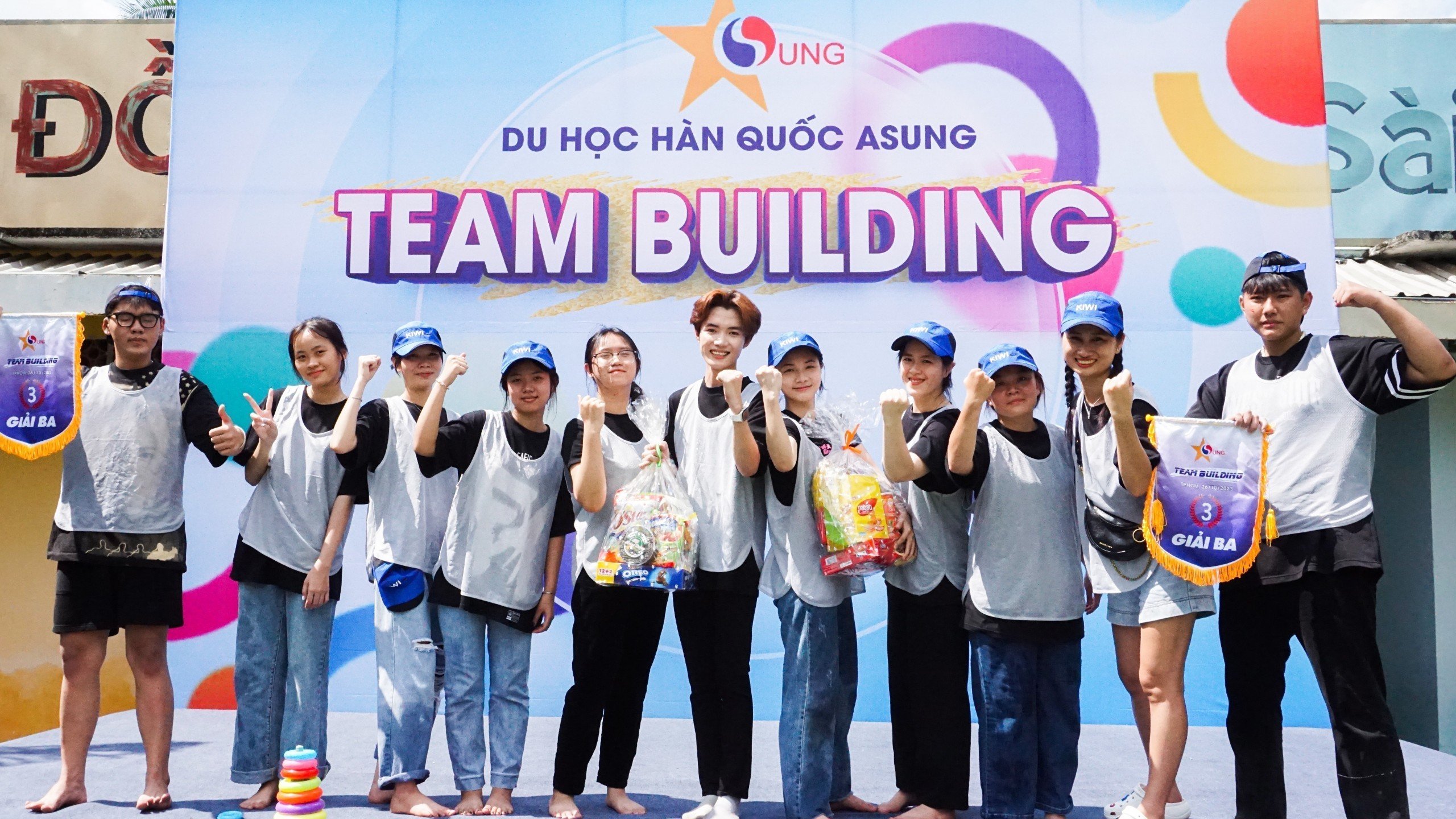 Đồng sức - Đồng lòng - Gặt thành công
